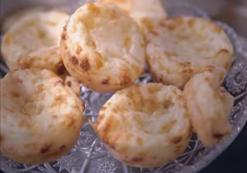 pão de queijo
